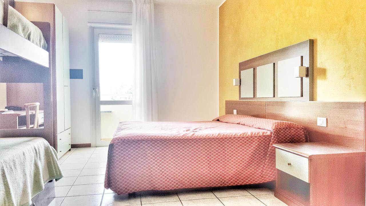 Hotel Alla Terrazza Bibione Buitenkant foto