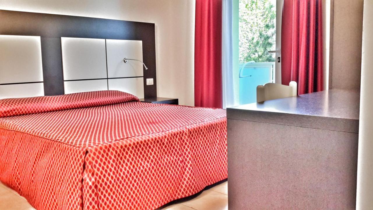 Hotel Alla Terrazza Bibione Buitenkant foto