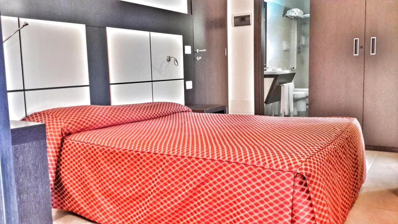 Hotel Alla Terrazza Bibione Buitenkant foto
