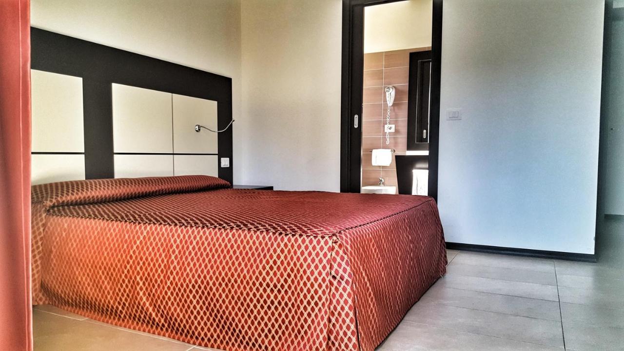 Hotel Alla Terrazza Bibione Buitenkant foto