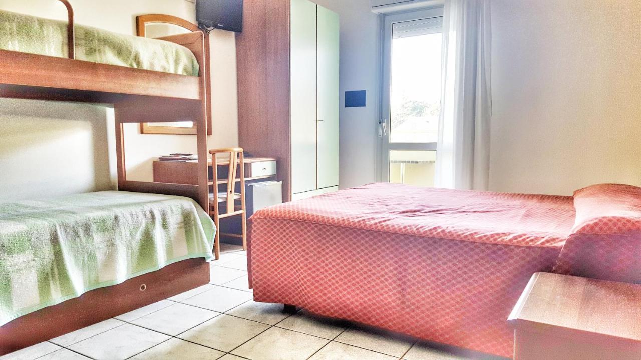Hotel Alla Terrazza Bibione Buitenkant foto